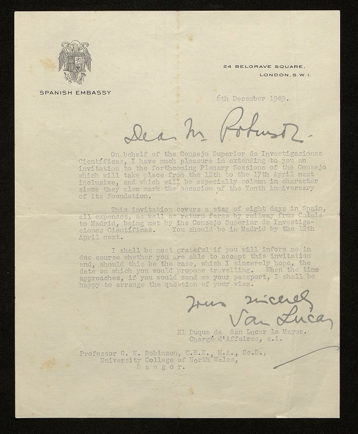 Invitación Embajada Londres a Robinson a aniversario CSIC