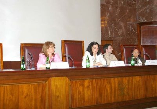 Mesa pilar mercedes miquel angel